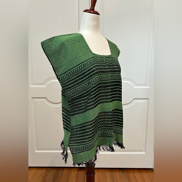 Treadle Loom blouse Made in Oaxaca Mexico. handmade top, Artisanal made. - Picture 6 of 7